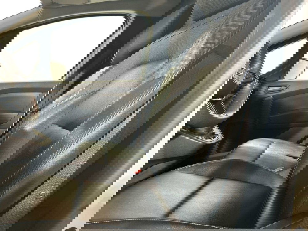 Nissan Townstar usata a Lecco (11)