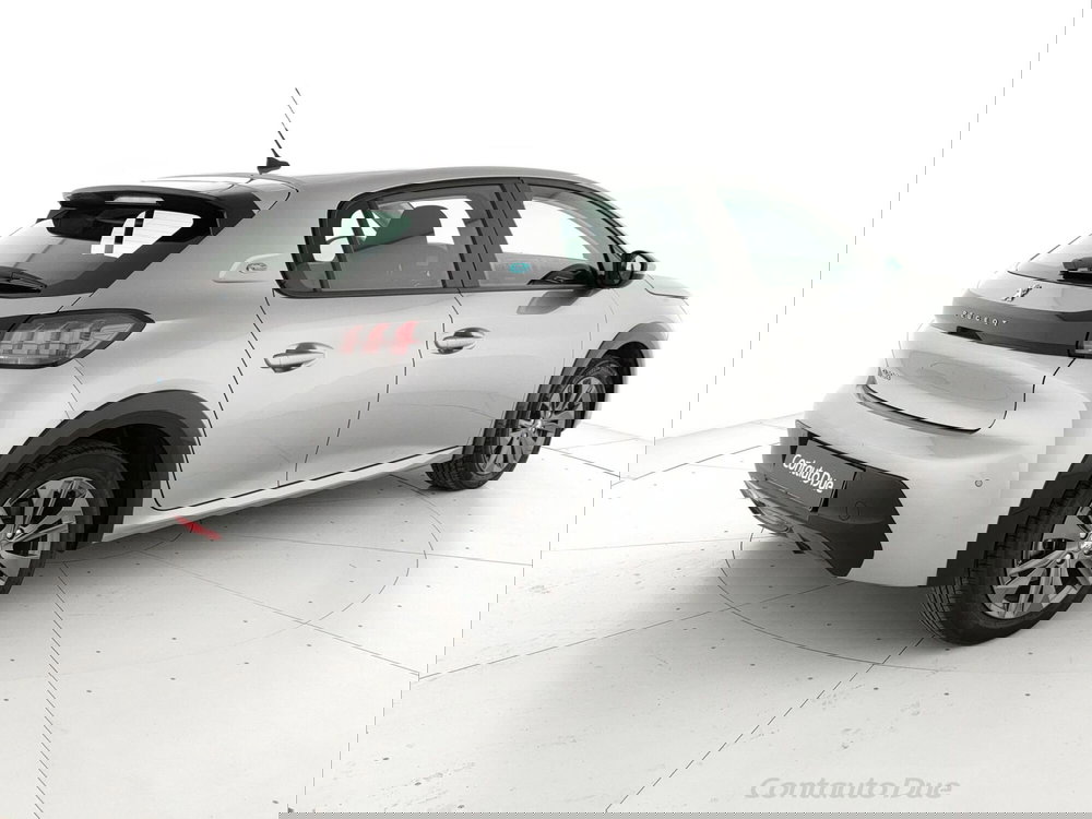 Peugeot 208 usata a Caserta (5)