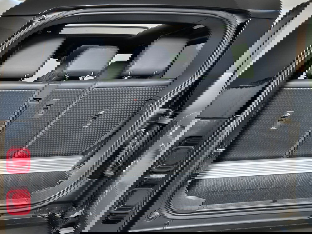 Land Rover Defender usata a Torino (10)