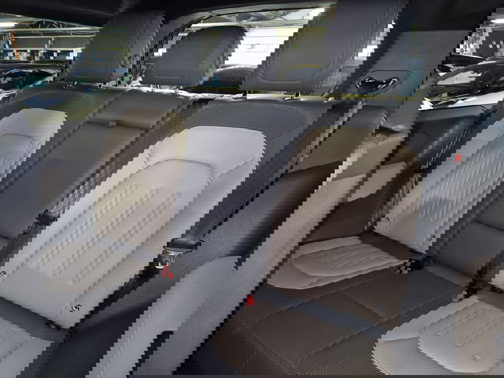 Land Rover Defender usata a Torino (4)