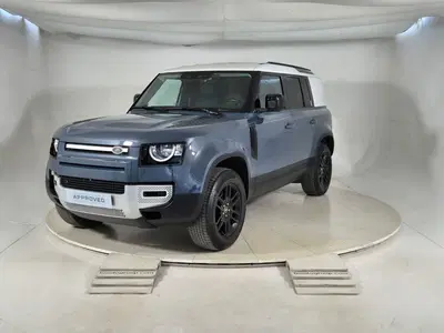 Land Rover Defender 90 Hard Top 3.0d i6 mhev awd 250cv auto del 2021 usata a Torino