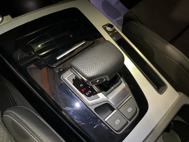 Audi Q5 Sportback usata a Torino (10)