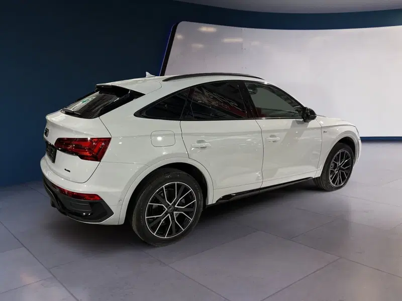Audi Q5 Sportback usata a Torino (4)