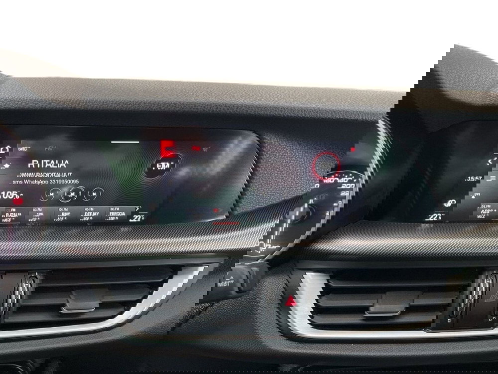 Alfa Romeo Stelvio usata a Torino (14)