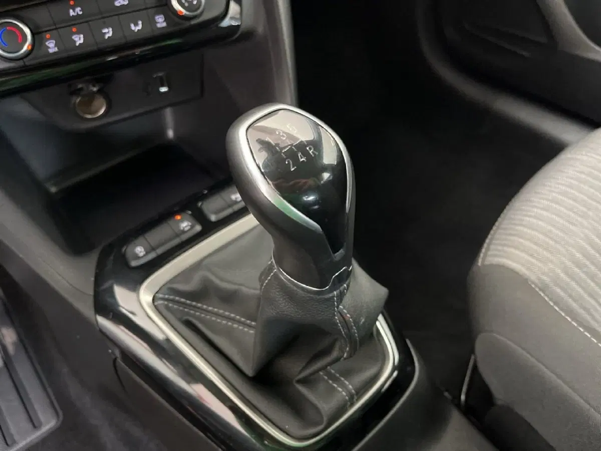 Opel Corsa usata a Torino (13)
