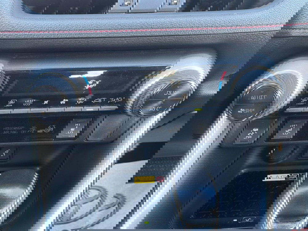 Toyota Rav4 usata a Catania (14)