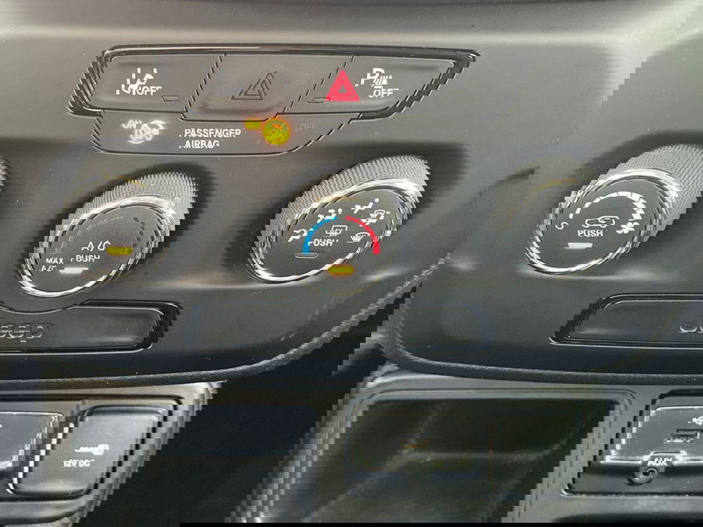 Jeep Renegade usata a Ragusa (12)