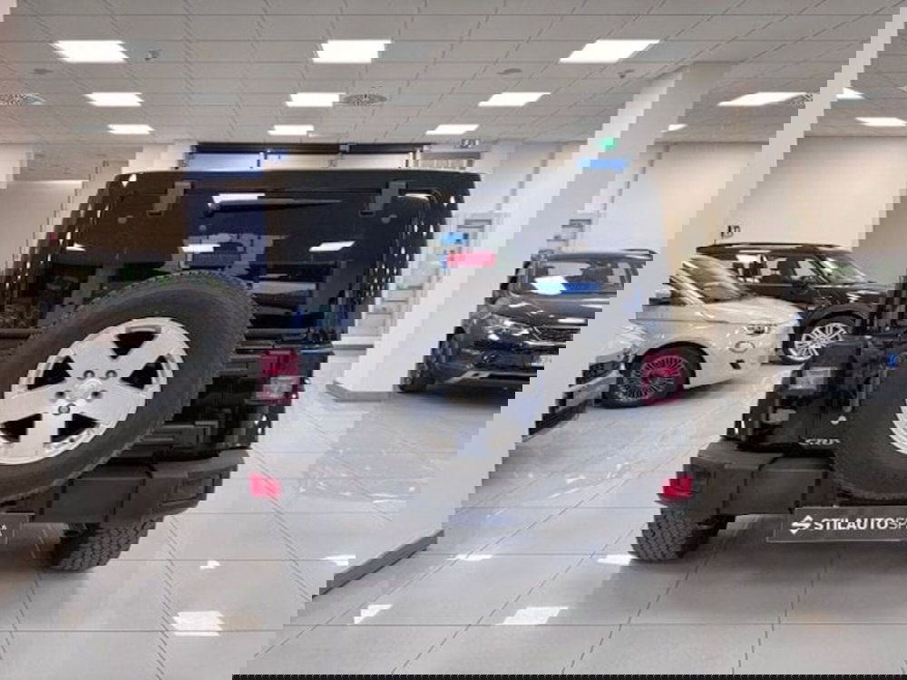 Jeep Wrangler Unlimited usata a Prato (5)