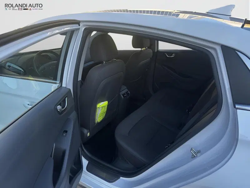 Hyundai Ioniq usata a Alessandria (13)