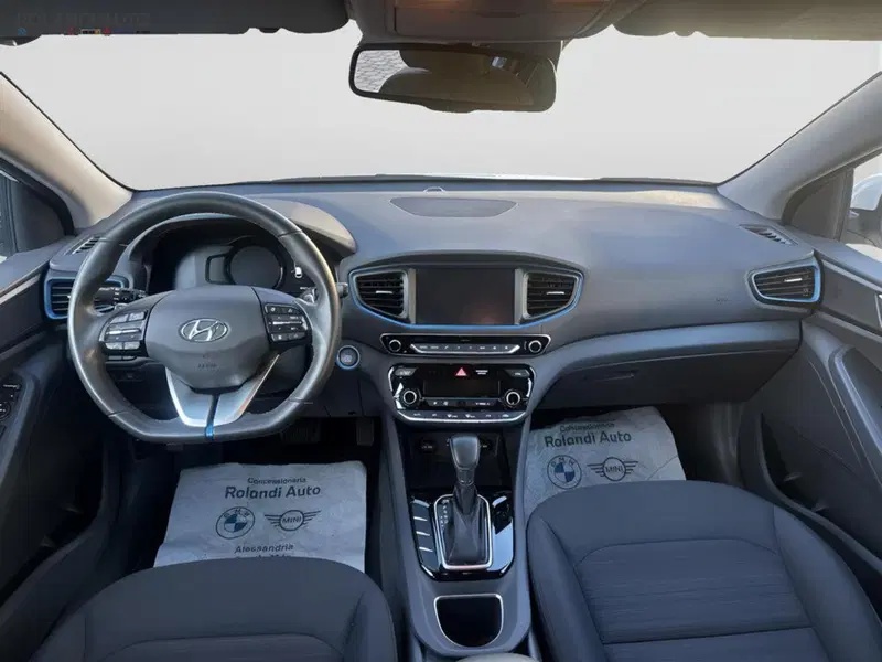 Hyundai Ioniq usata a Alessandria (8)