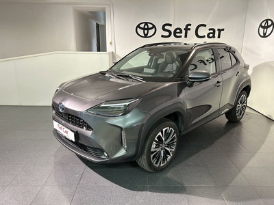 Toyota Yaris Cross 1.5 Hybrid 5p. E-CVT Lounge del 2023 usata a Milano
