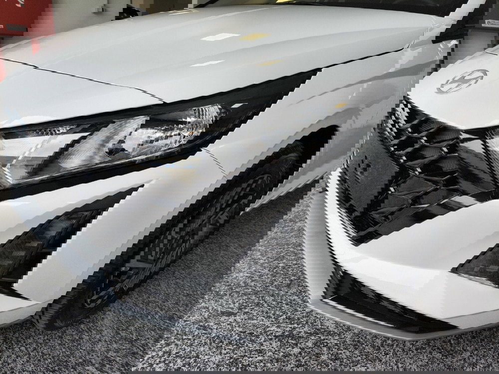 Hyundai i20 nuova a Macerata (11)