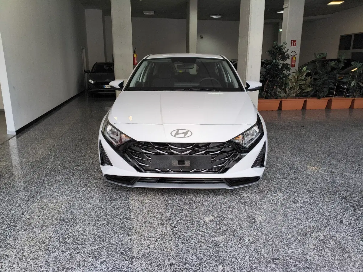 Hyundai i20 nuova a Macerata (5)