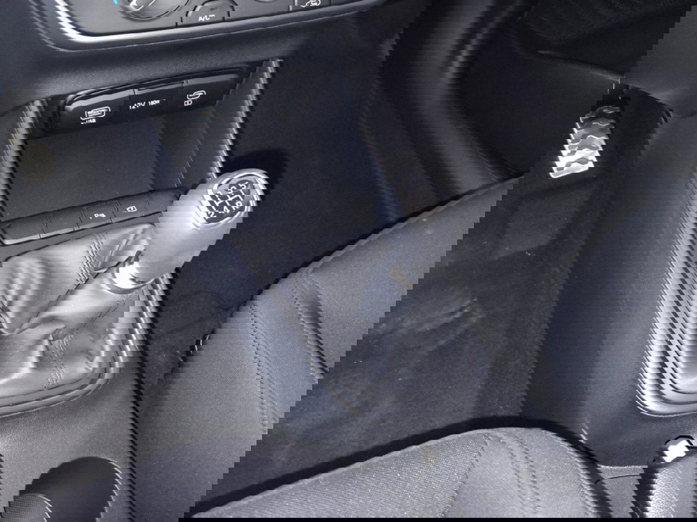 Hyundai Bayon nuova a Macerata (20)