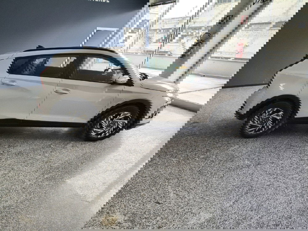 Hyundai Bayon nuova a Macerata (7)