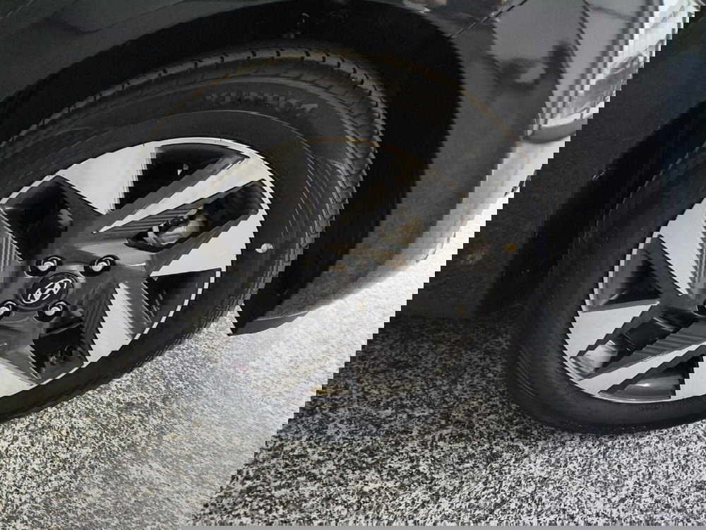 Hyundai i10 nuova a Macerata (15)