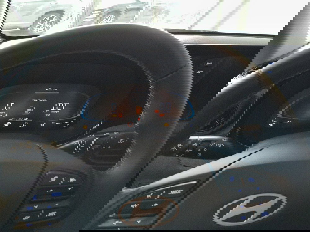 Hyundai i10 nuova a Macerata (18)