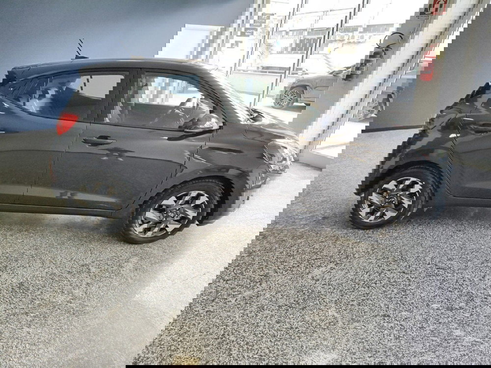 Hyundai i10 nuova a Macerata (7)