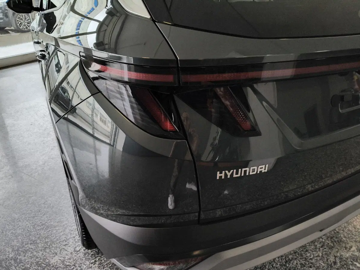Hyundai Tucson nuova a Macerata (10)