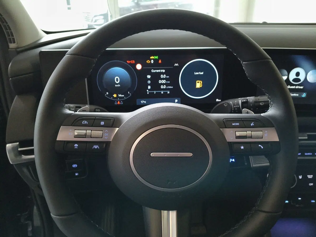 Hyundai Tucson nuova a Macerata (18)