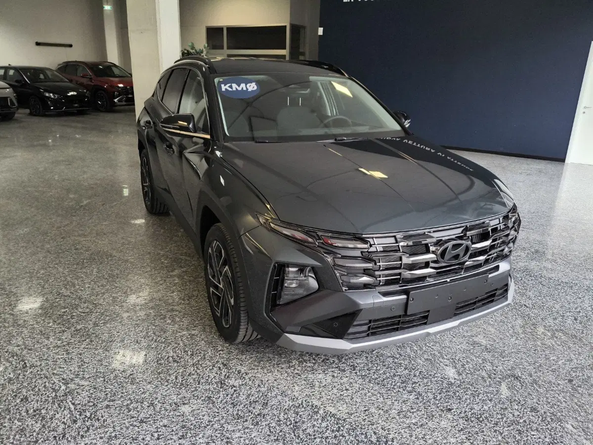 Hyundai Tucson nuova a Macerata (8)