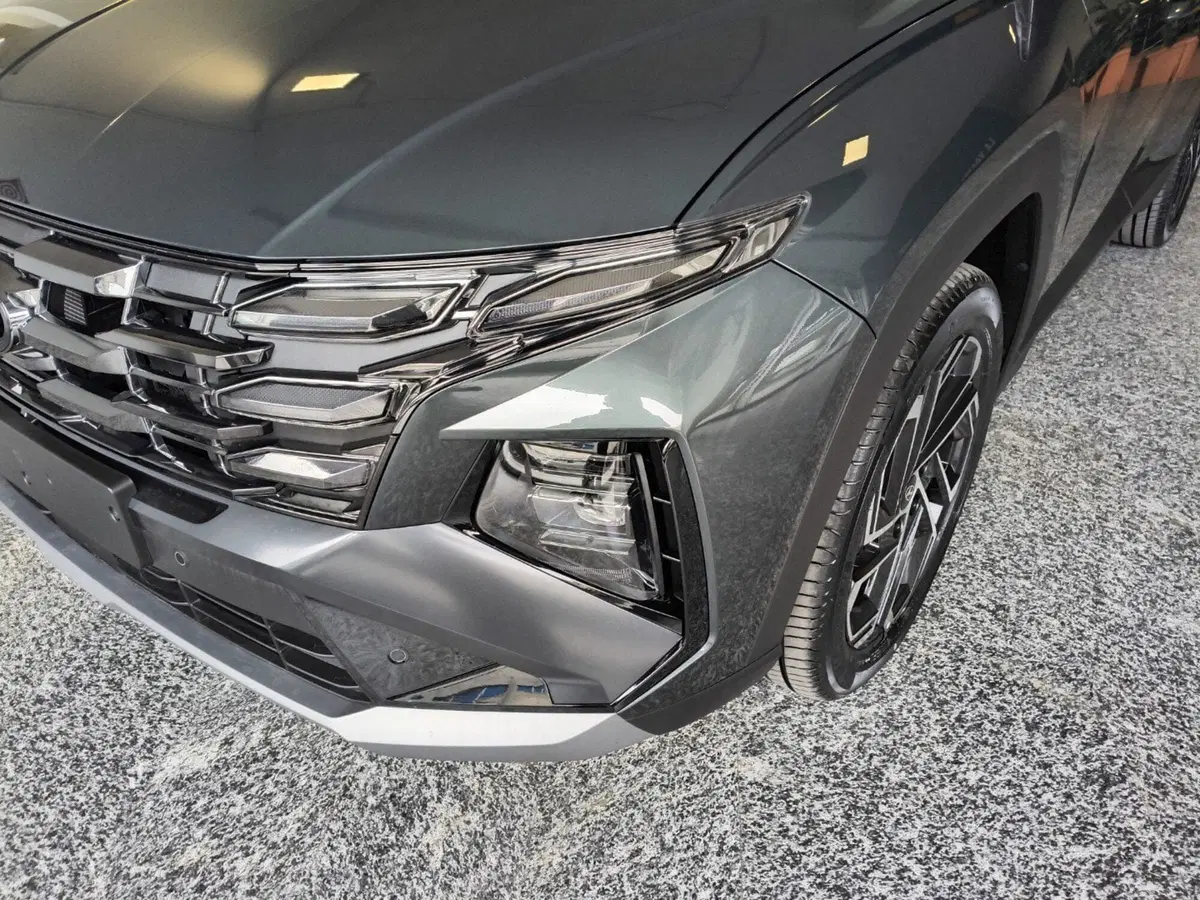 Hyundai Tucson nuova a Macerata (9)