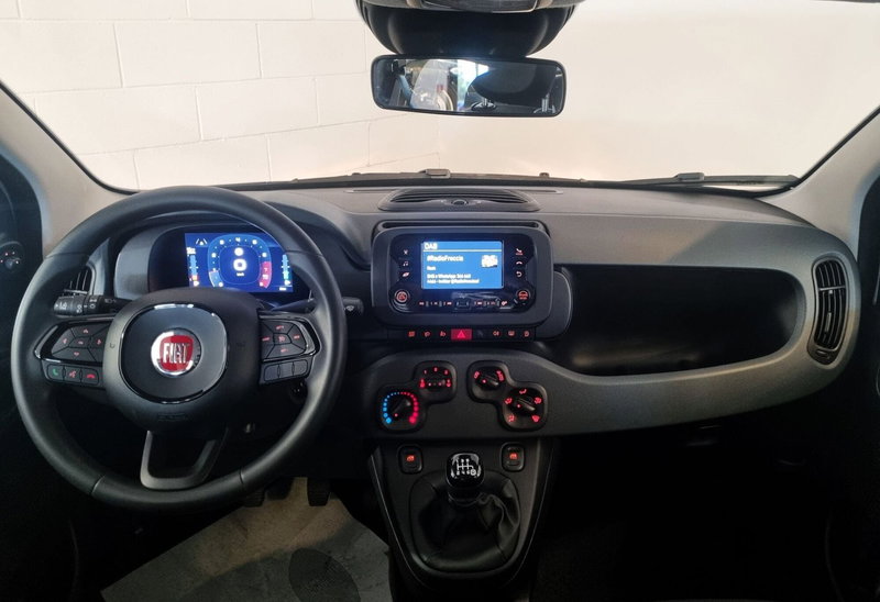Fiat Panda Cross nuova a Pavia (8)