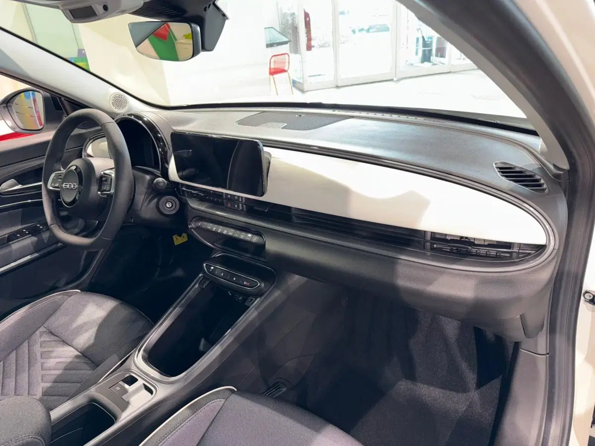Fiat 600 nuova a Reggio Emilia (10)