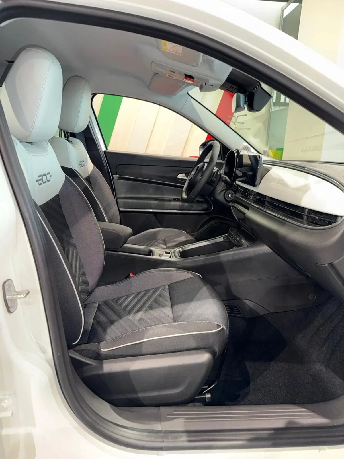 Fiat 600 nuova a Reggio Emilia (12)