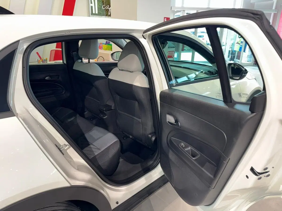 Fiat 600 nuova a Reggio Emilia (17)