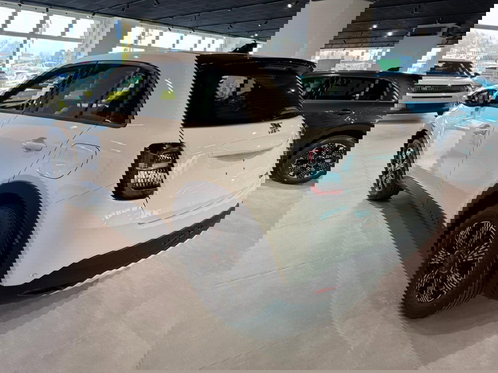 Fiat 600 nuova a Reggio Emilia (2)