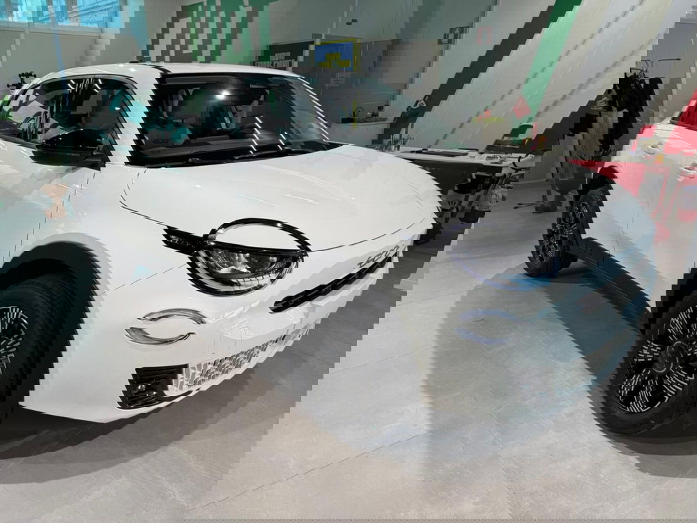 Fiat 600 nuova a Reggio Emilia (3)