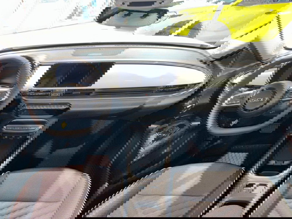 Fiat 600 nuova a Reggio Emilia (9)