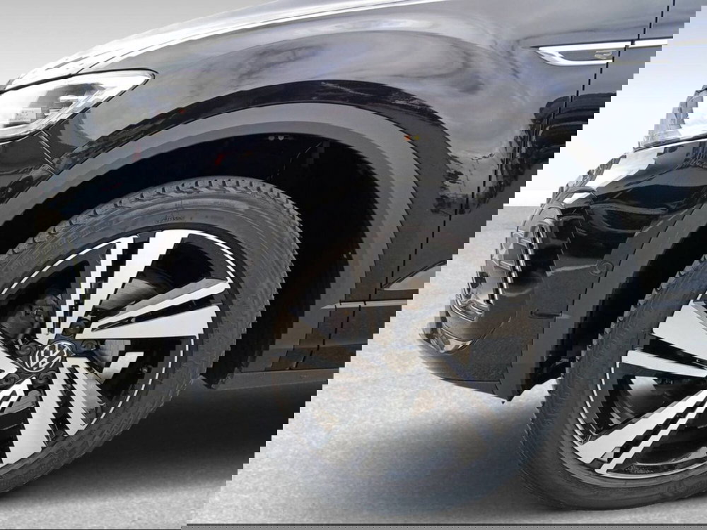 Volkswagen T-Roc usata a Livorno (15)