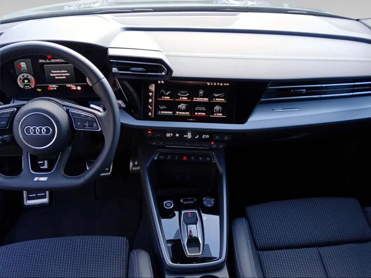Audi A3 Sportback usata a Livorno (9)