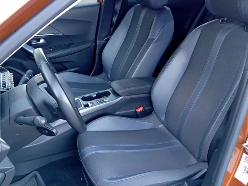 Peugeot 2008 usata a Firenze (8)