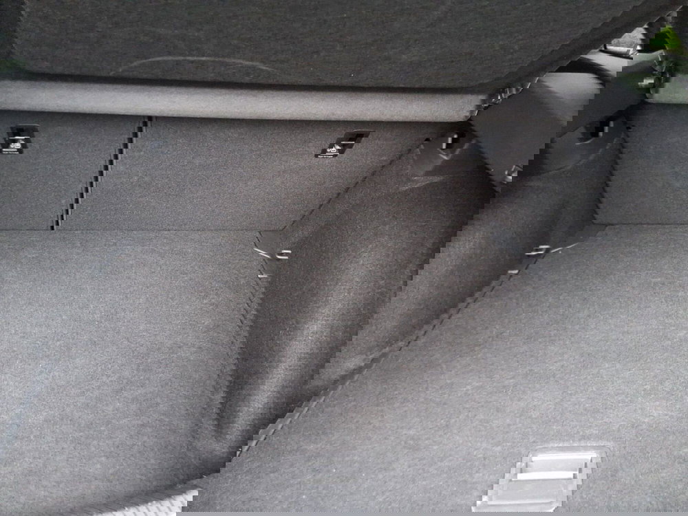 Volkswagen Taigo usata a Bologna (10)