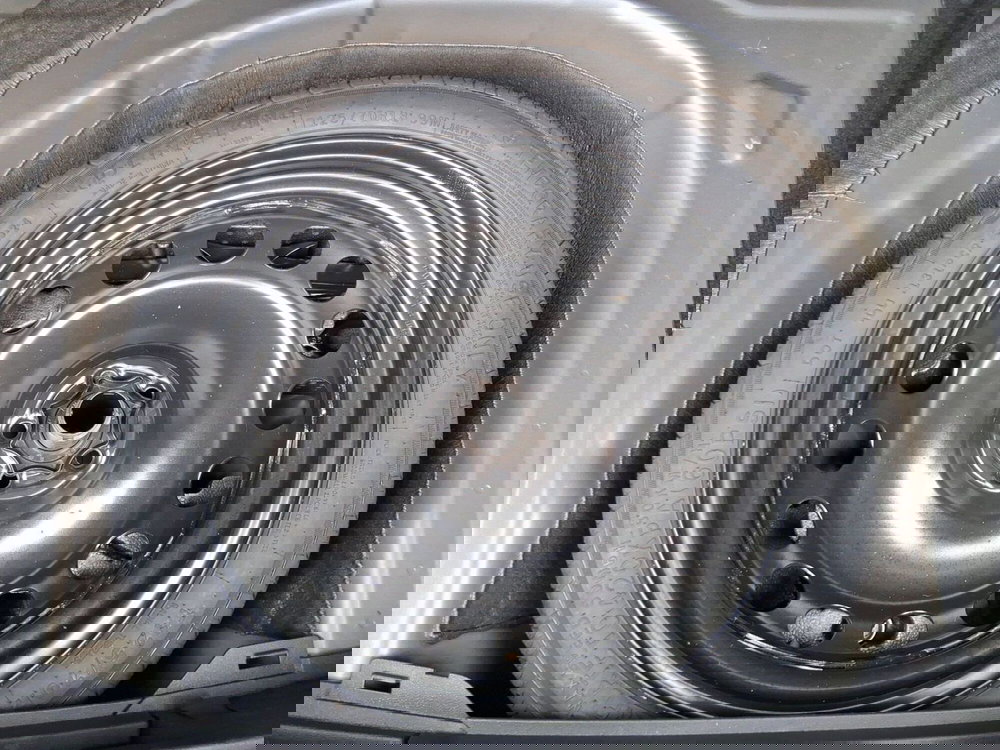 Volkswagen Taigo usata a Bologna (13)