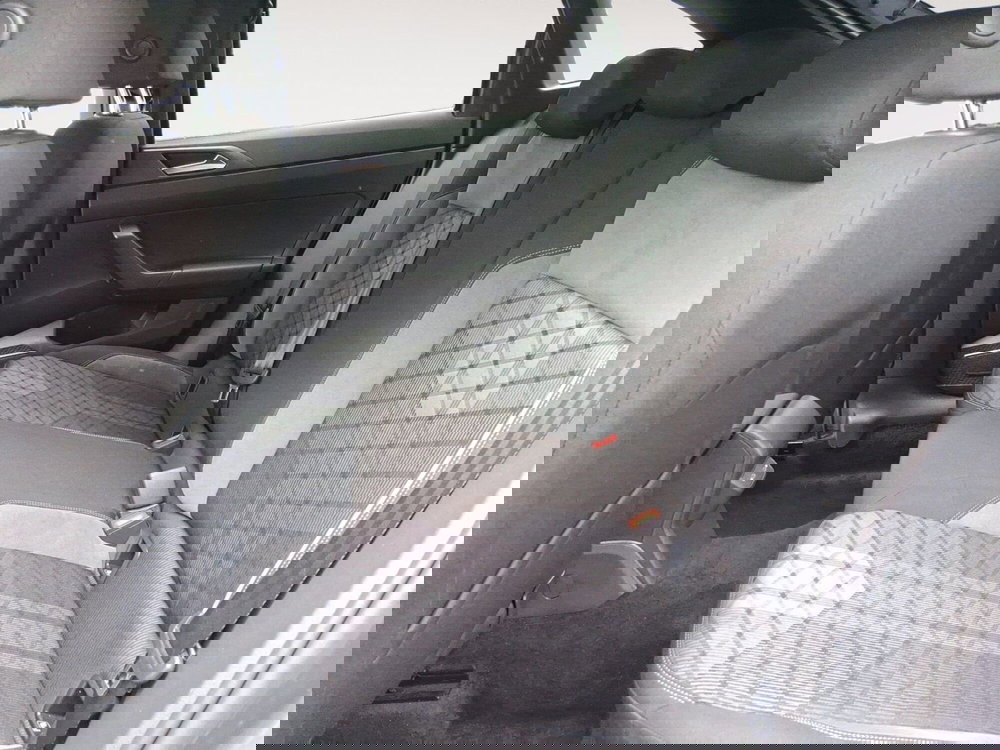 Volkswagen Taigo usata a Bologna (9)