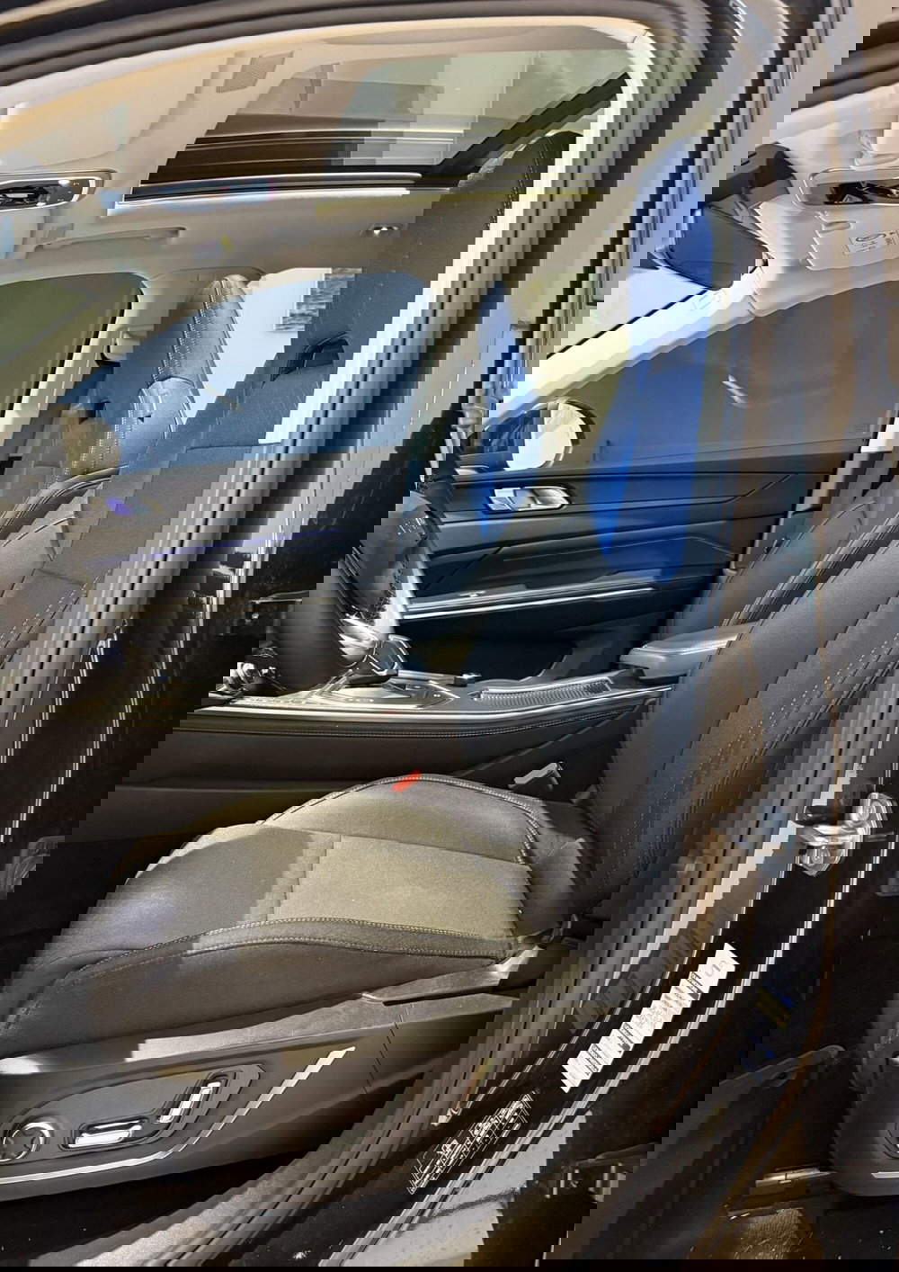 Lynk & Co 01 usata a Parma (5)