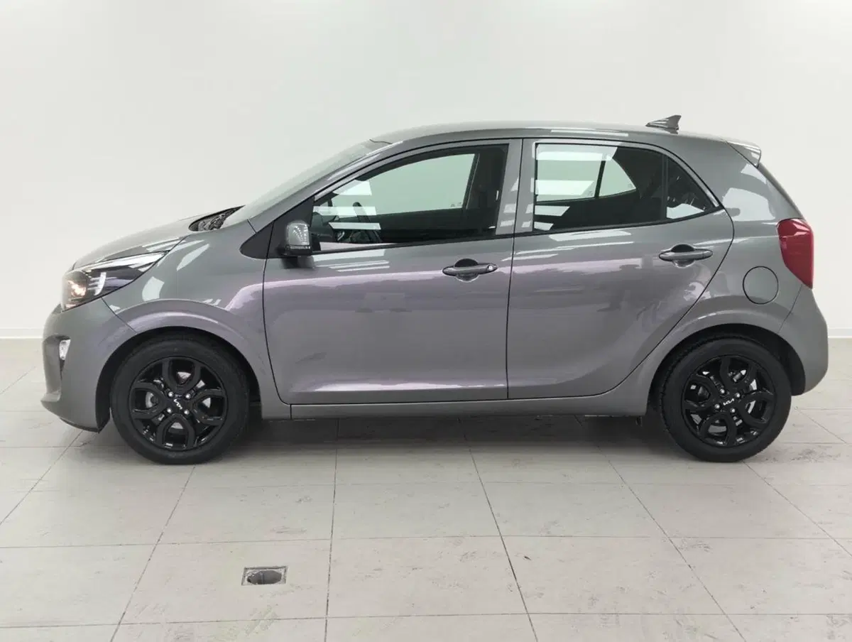 Kia Picanto usata a Como (7)