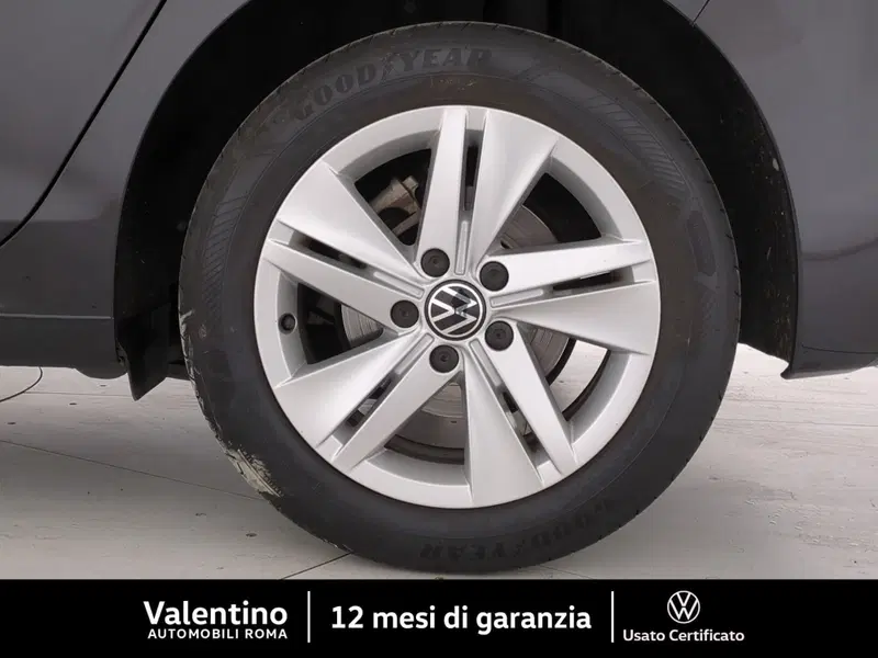 Volkswagen Golf usata a Roma (11)
