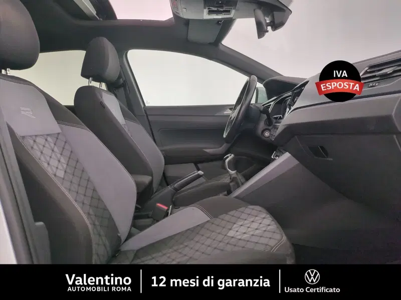 Volkswagen Taigo usata a Roma (13)