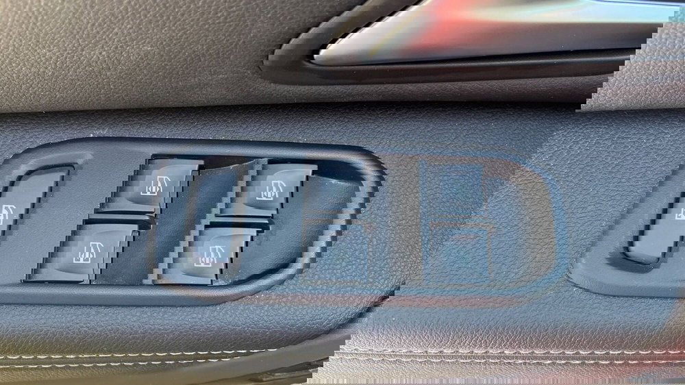 Dacia Duster usata a Parma (18)