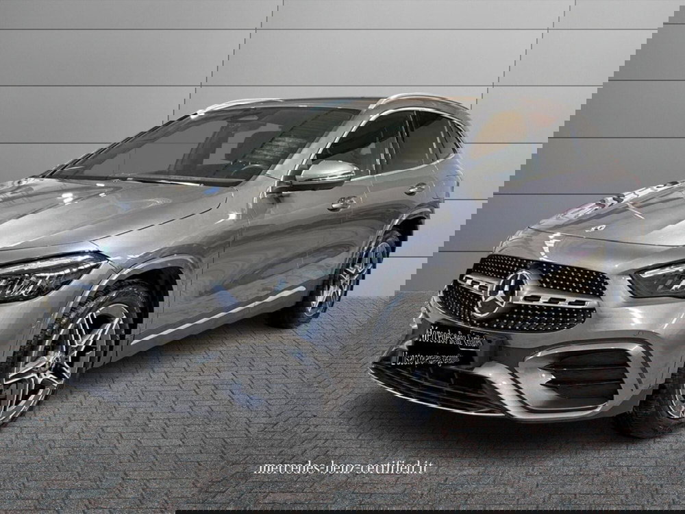 Mercedes-Benz GLA SUV usata a Foggia