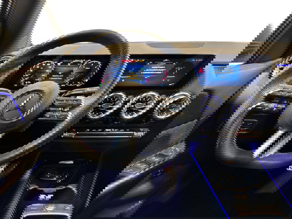 Mercedes-Benz GLA SUV usata a Foggia (11)