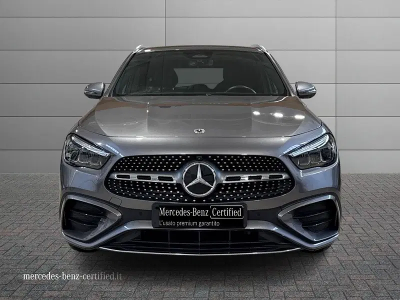 Mercedes-Benz GLA SUV usata a Foggia (3)