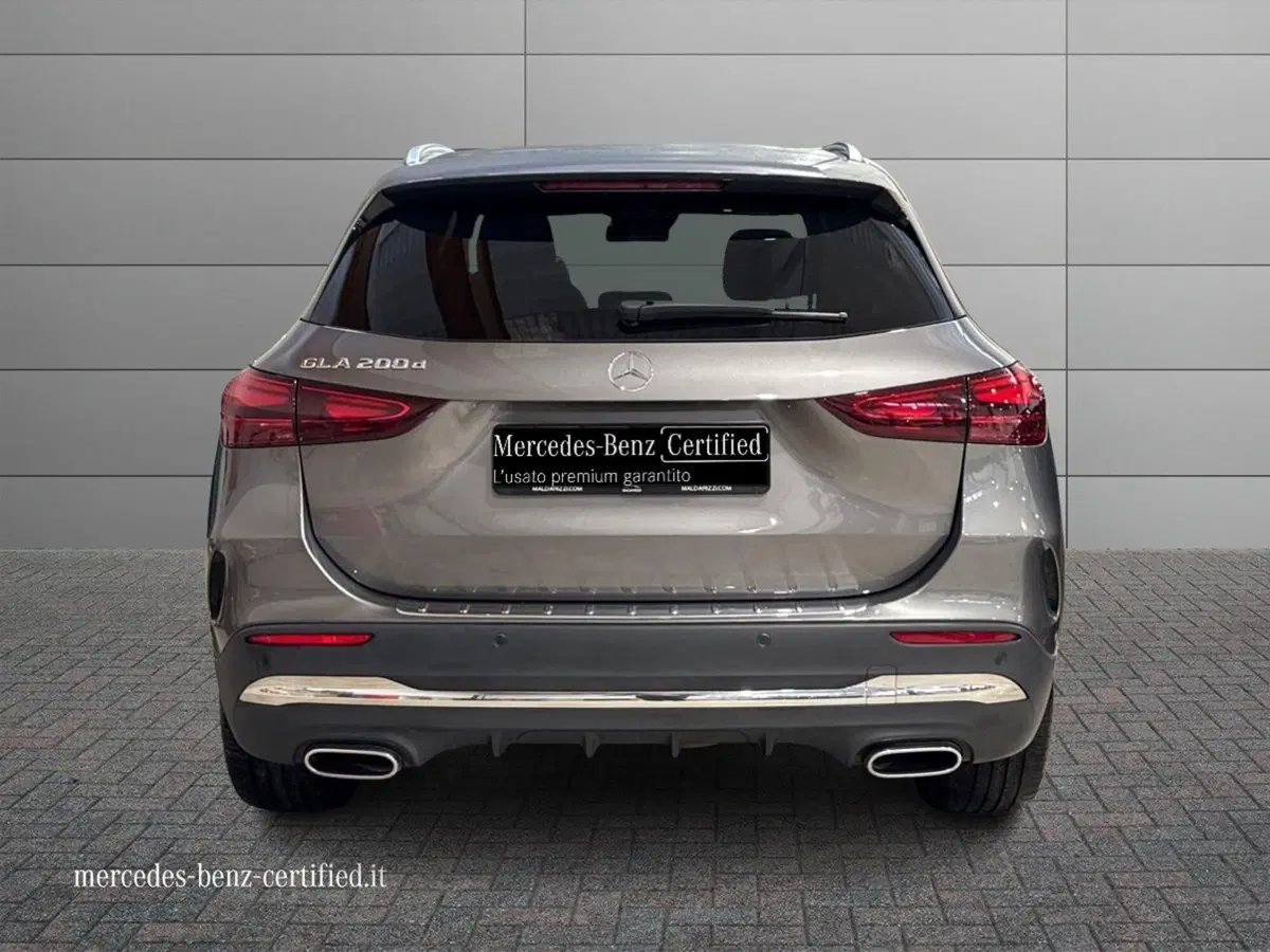 Mercedes-Benz GLA SUV usata a Foggia (4)