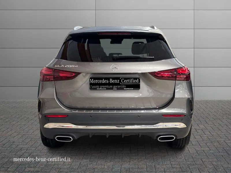 Mercedes-Benz GLA SUV usata a Foggia (4)