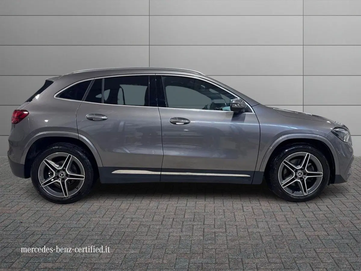Mercedes-Benz GLA SUV usata a Foggia (5)